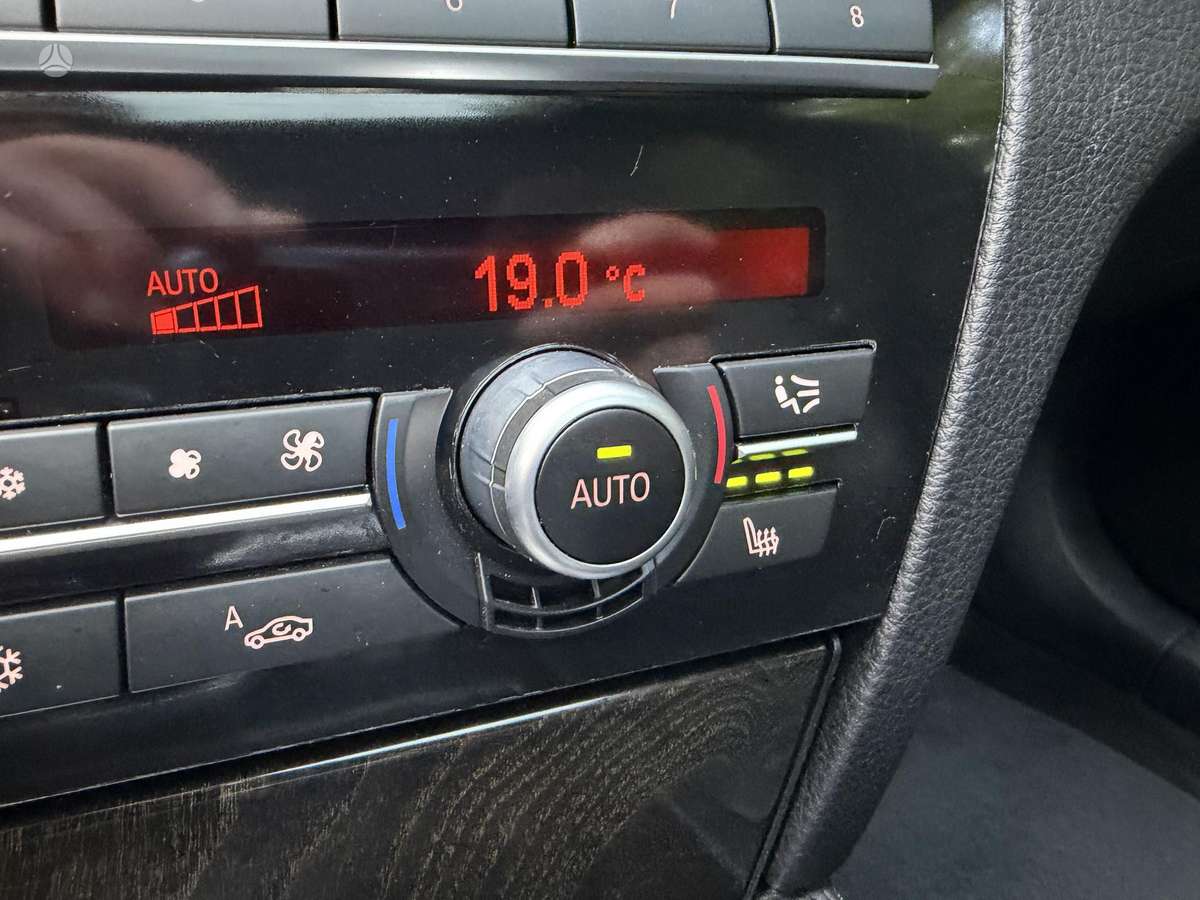 BMW 740, 3.0 l., Седан