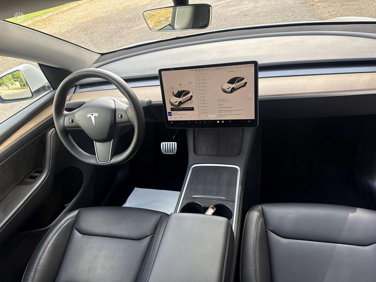 Tesla Model Y, 82 кВт·ч, Минивэн