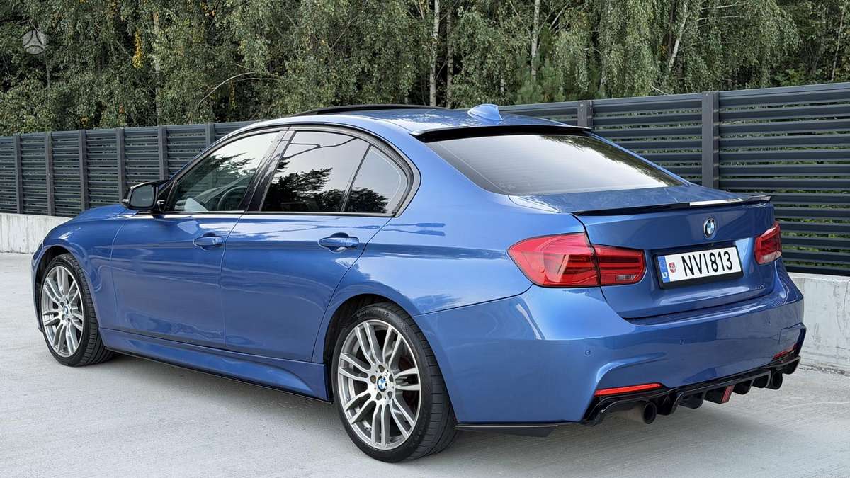 BMW 335, 3.0 l., Седан