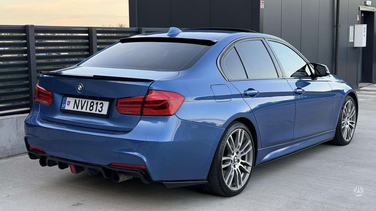 BMW 335, 3.0 l., Седан
