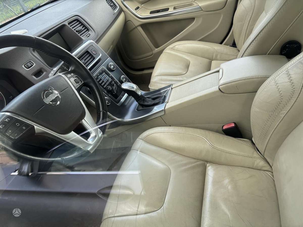 Volvo V60, 1.6 l., Универсал