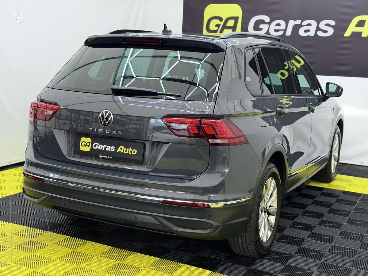 Volkswagen Tiguan - 6
