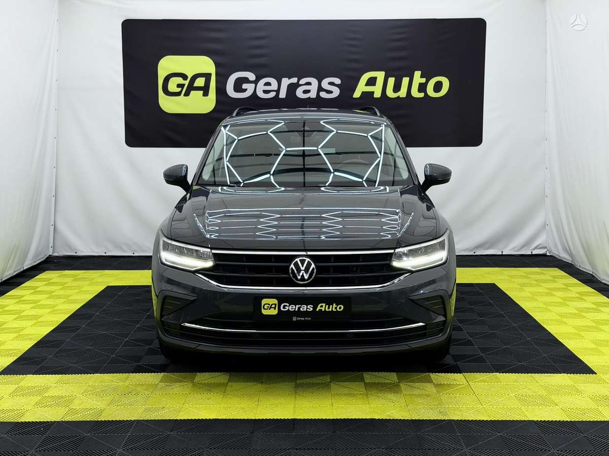 Volkswagen Tiguan - 7