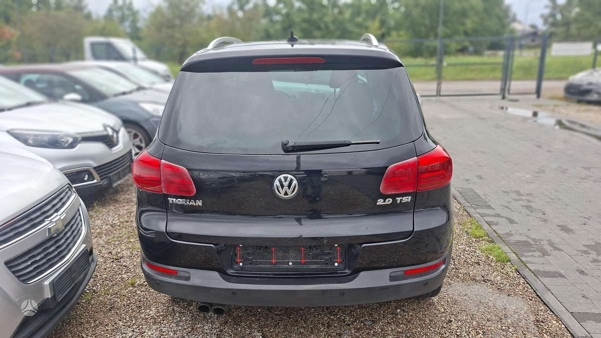 Volkswagen Tiguan - 6