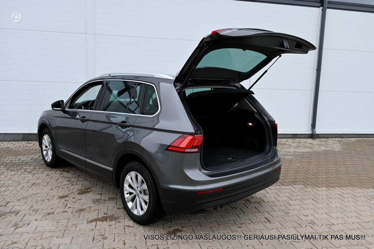 Volkswagen Tiguan - 12