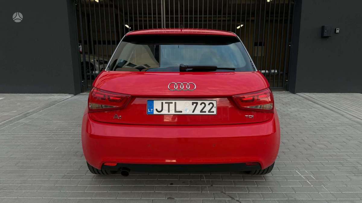 Audi A1, 1.6 l., hatchback