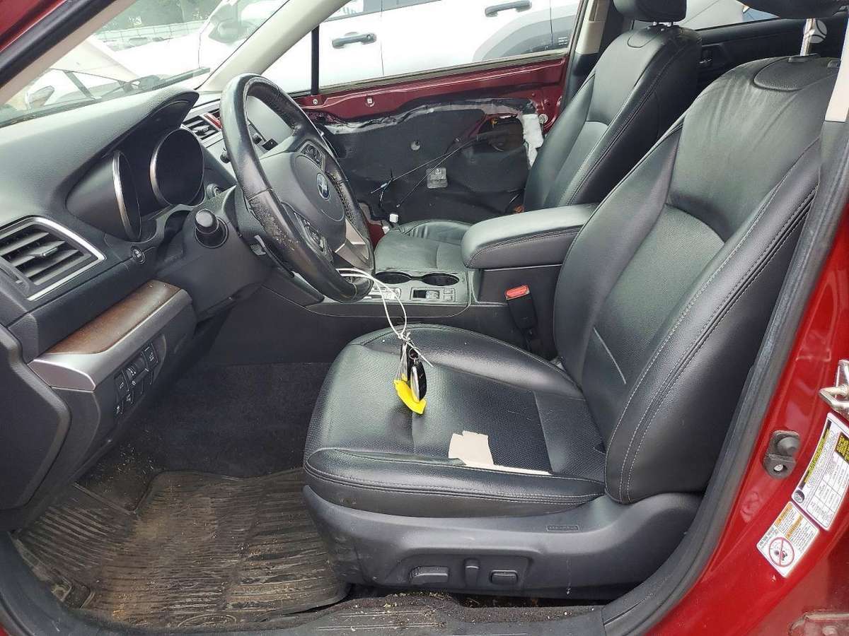 Subaru Outback, 2.5 l., off-road / crossover
