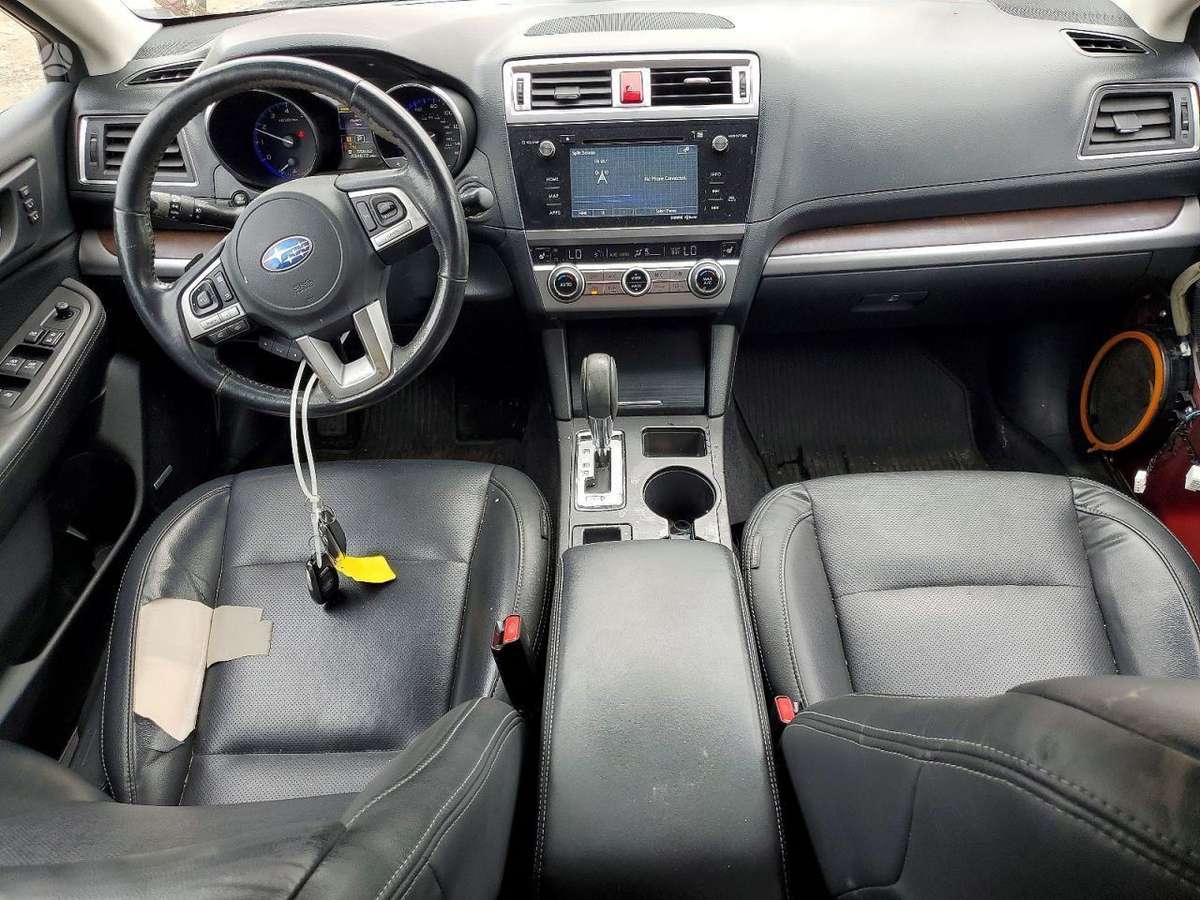 Subaru Outback, 2.5 l., off-road / crossover