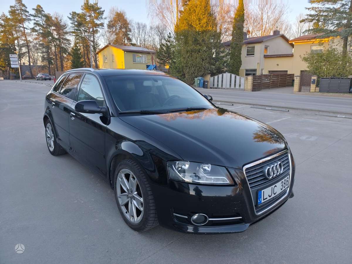 Audi A3, 1.6 l., Хэтчбек