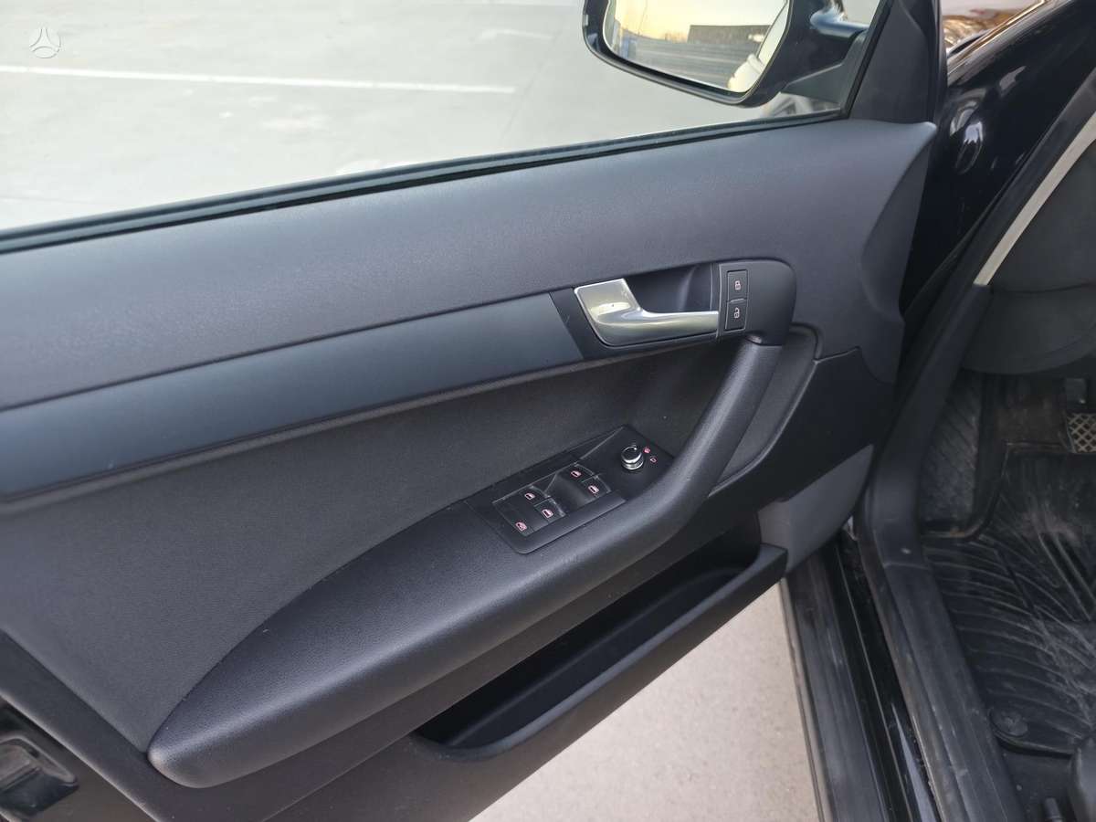 Audi A3, 1.6 l., Хэтчбек