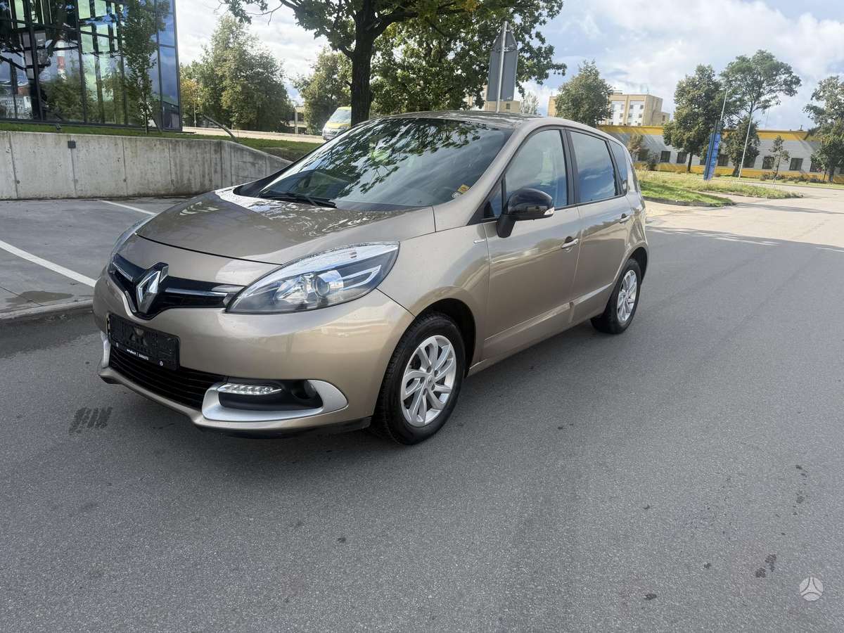 Renault Scenic - 1