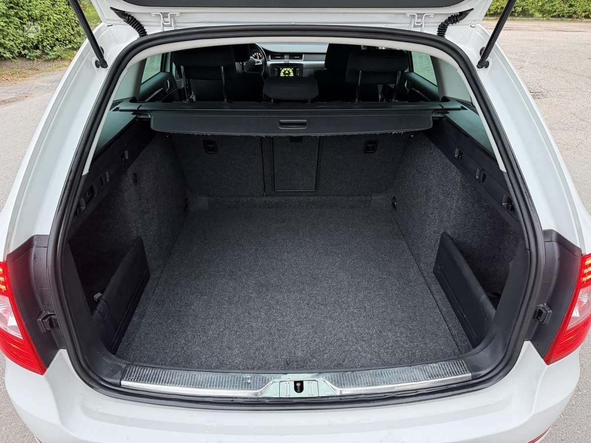 Skoda Superb, 2.0 l., Универсал
