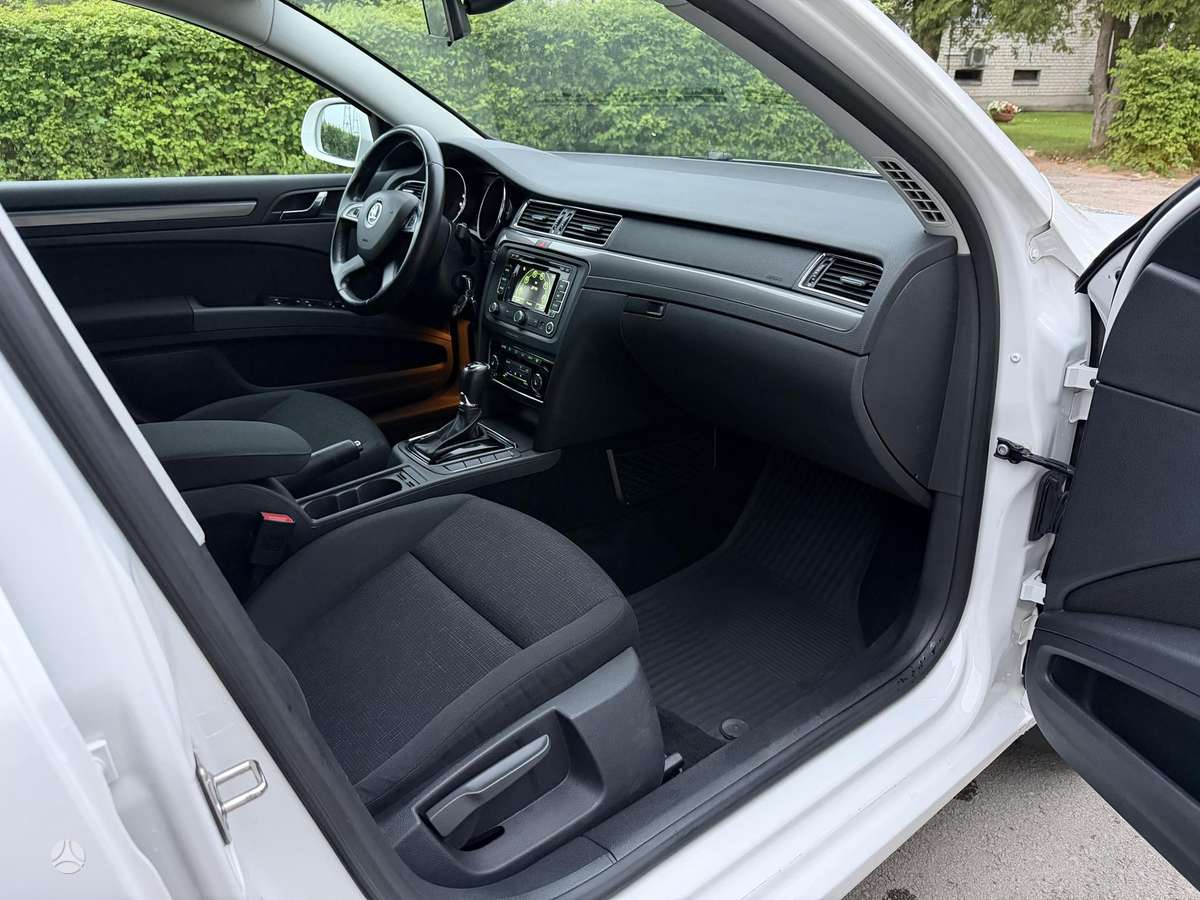 Skoda Superb, 2.0 l., wagon