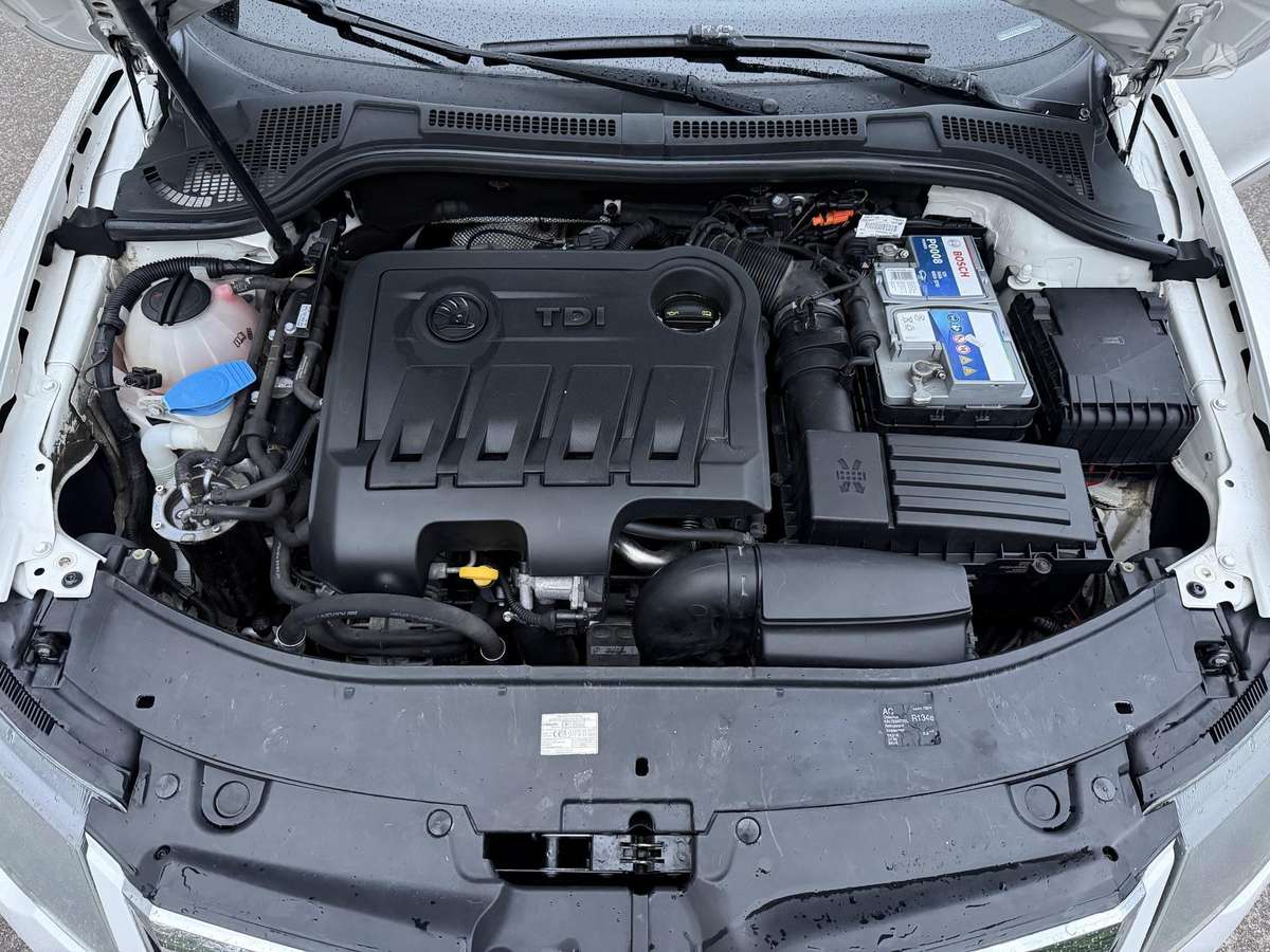 Skoda Superb, 2.0 l., Универсал