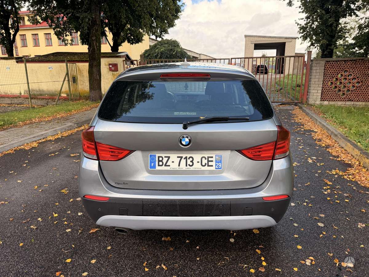 BMW X1, 2.0 l., hatchback