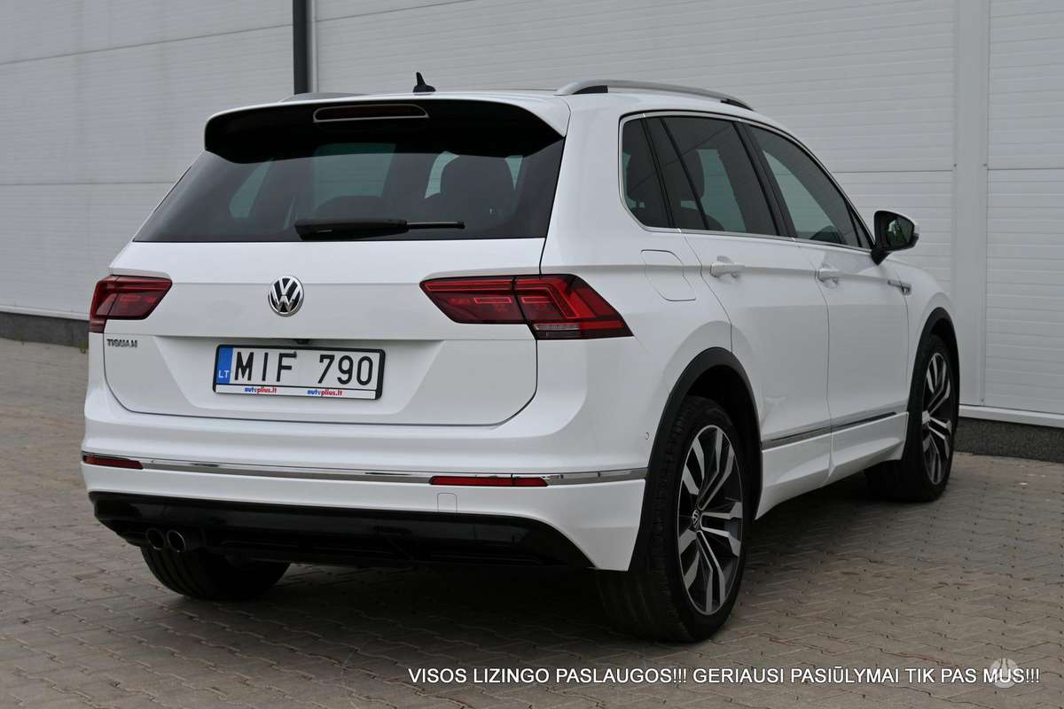 Volkswagen Tiguan - 9