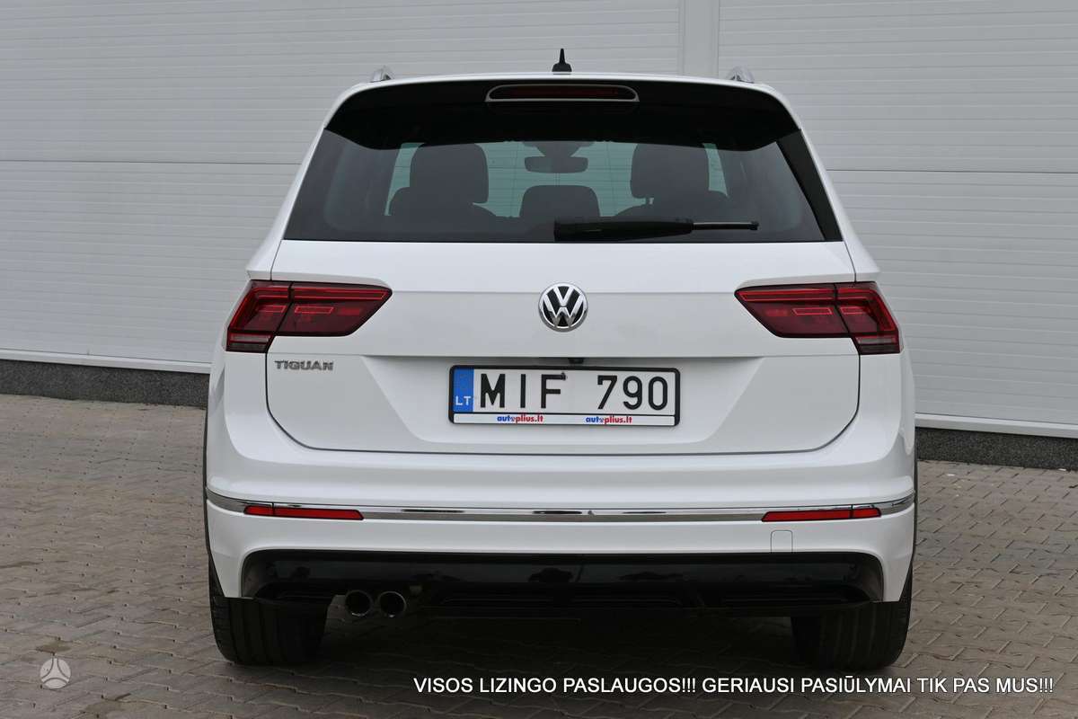 Volkswagen Tiguan - 10