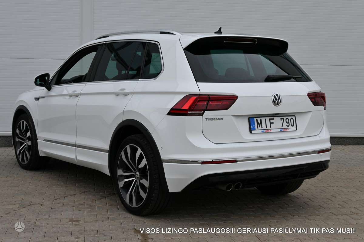 Volkswagen Tiguan - 11