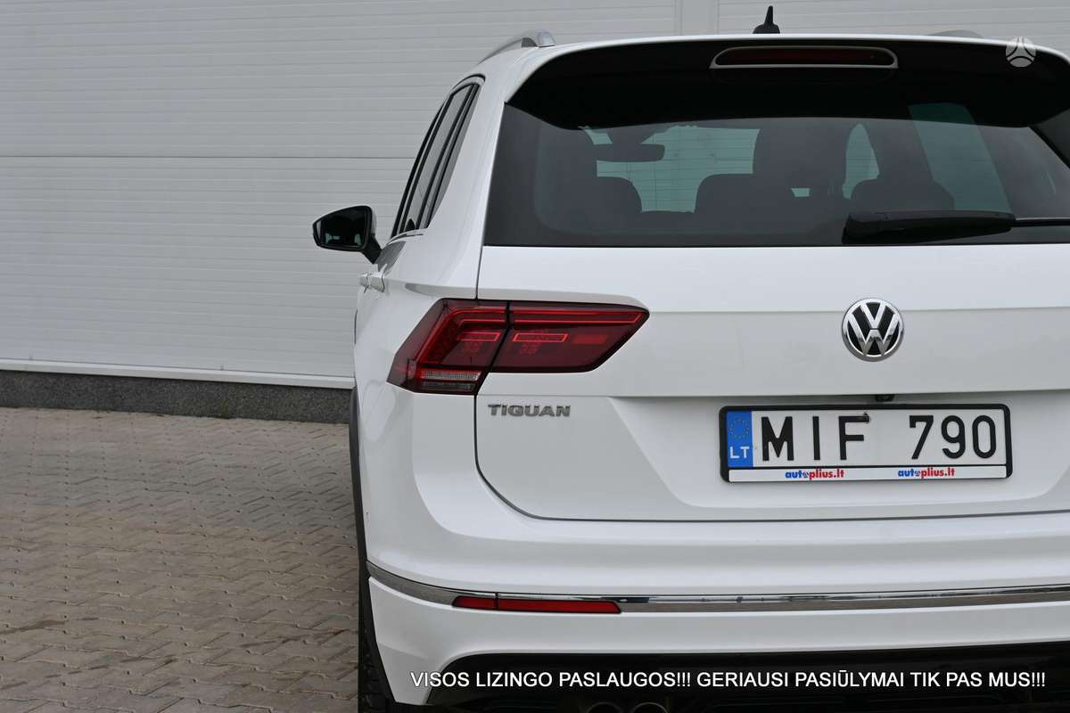 Volkswagen Tiguan - 12