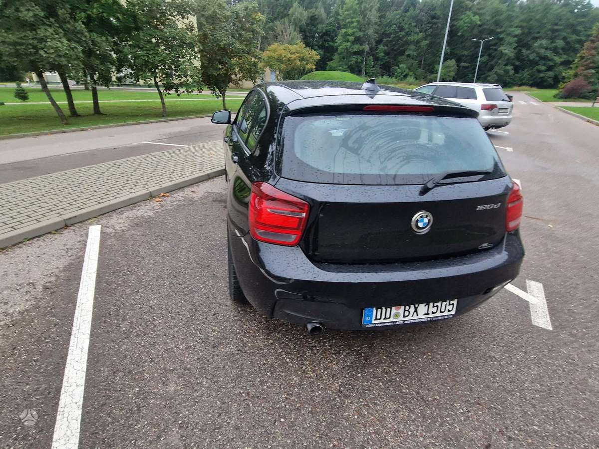 BMW 120, 2.0 l., Хэтчбек