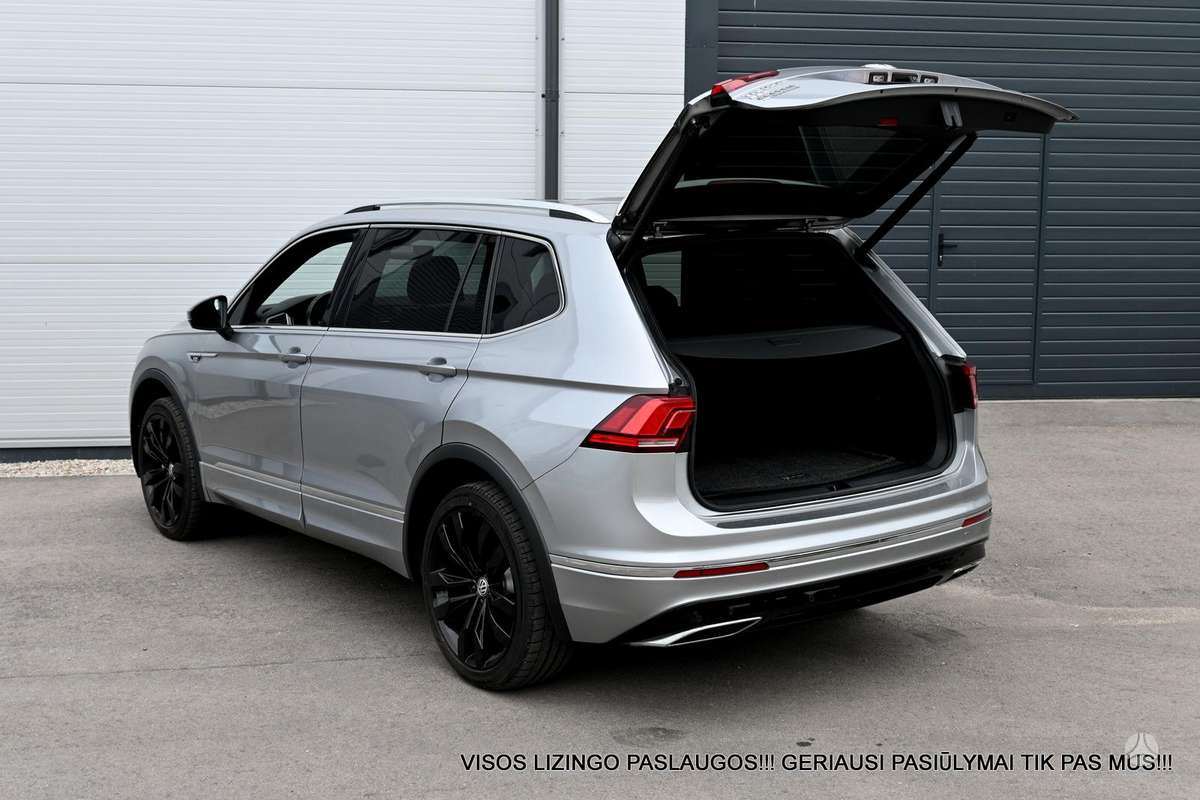 Volkswagen Tiguan - 12