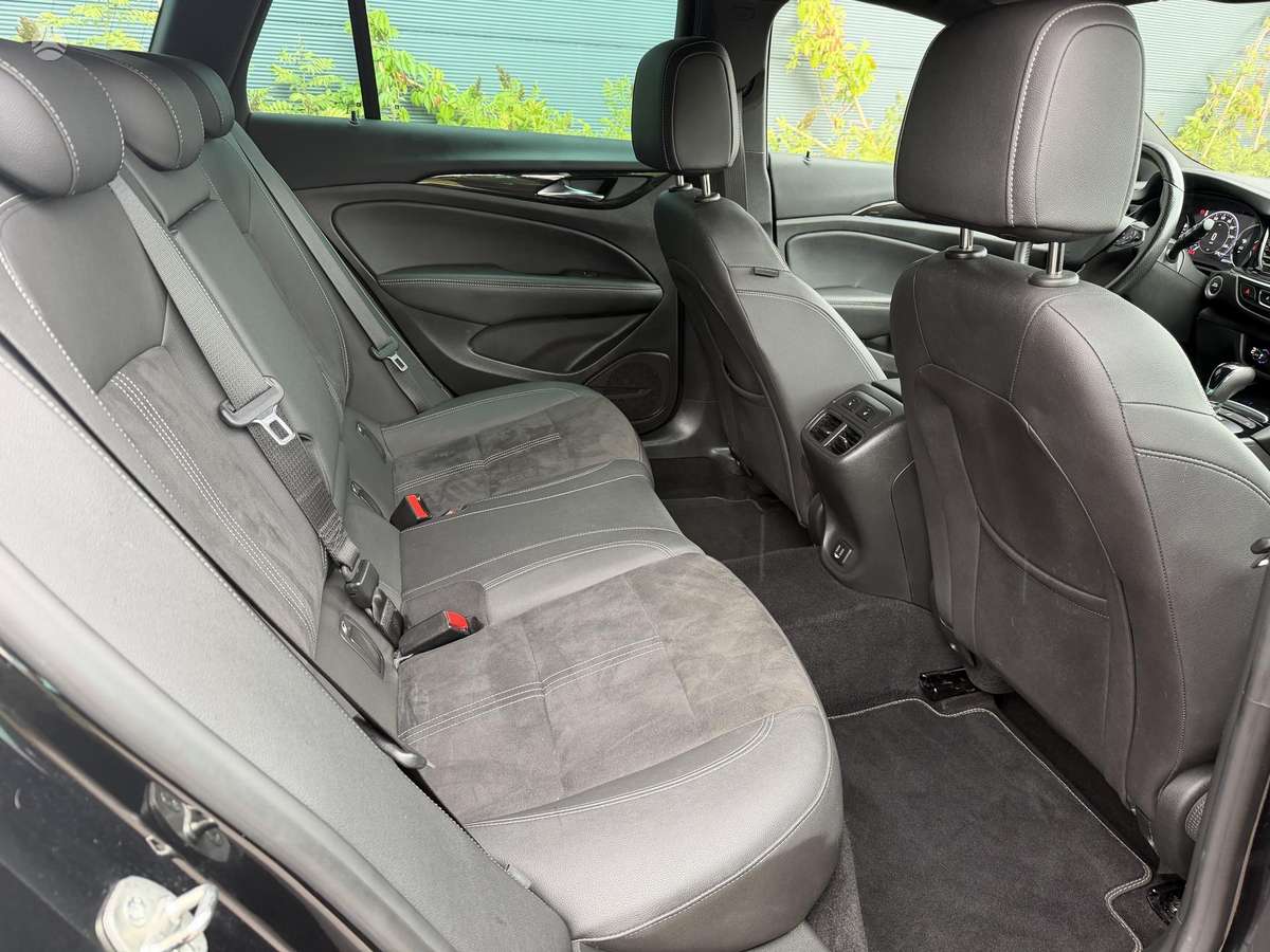 Opel Insignia, 2.0 l., Универсал