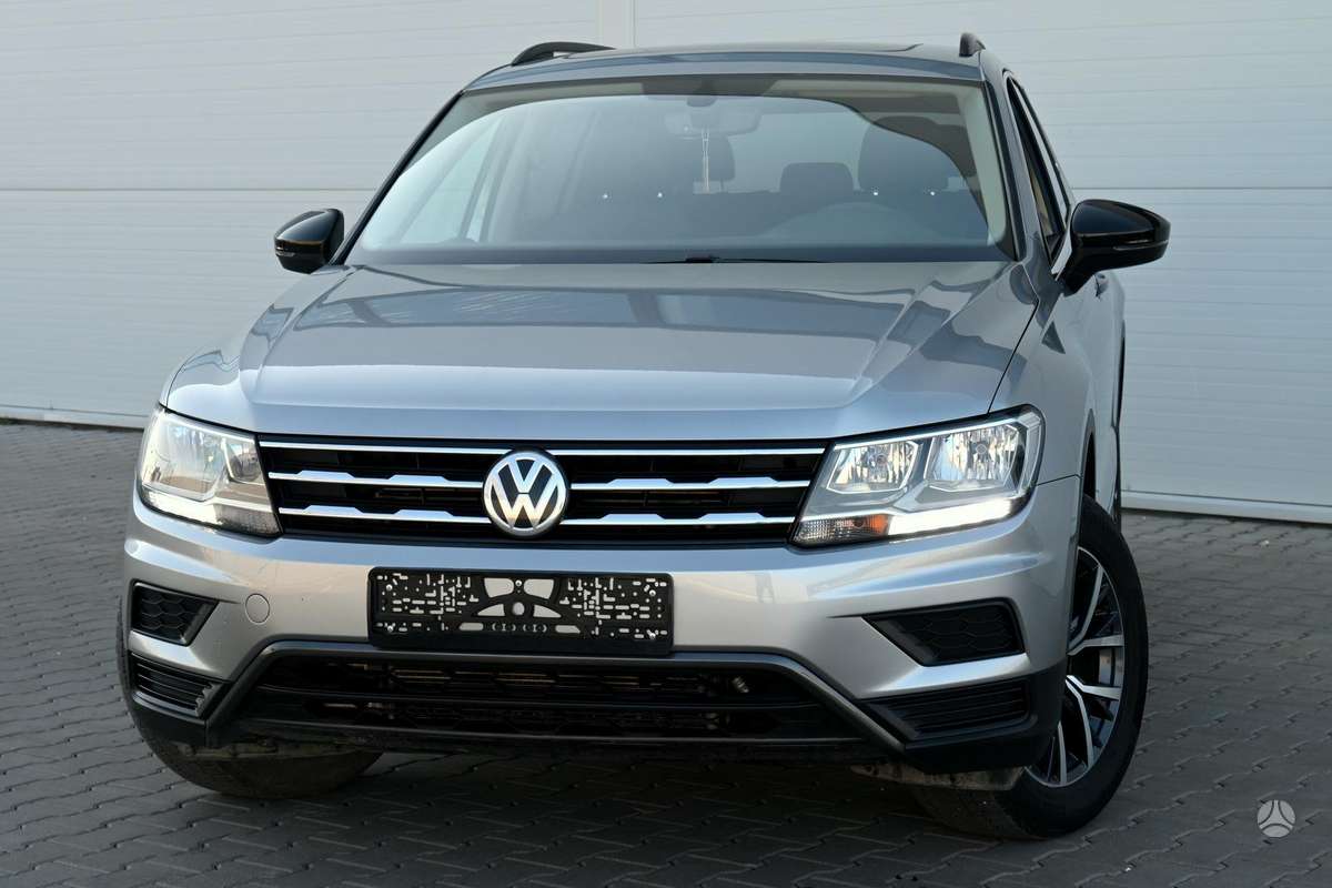 Volkswagen Tiguan - 2
