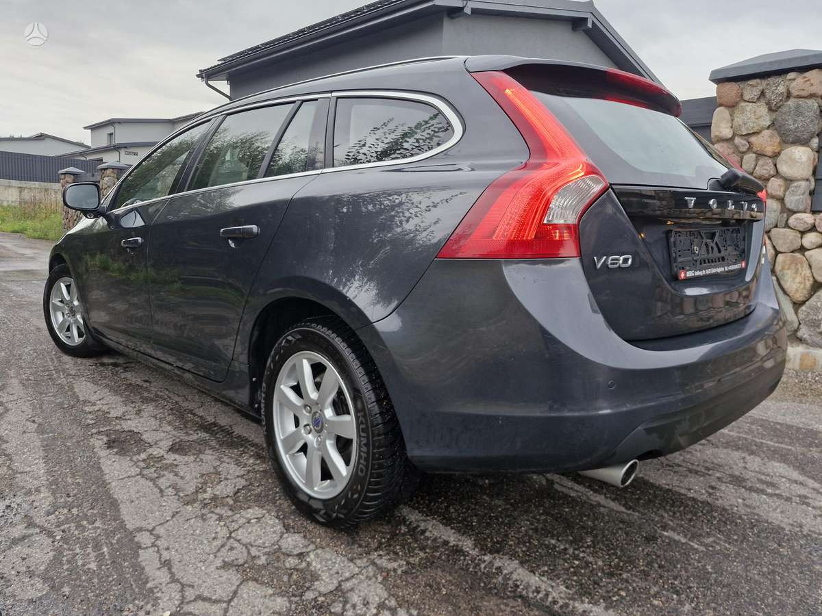 Volvo V60, 2.4 l., Универсал