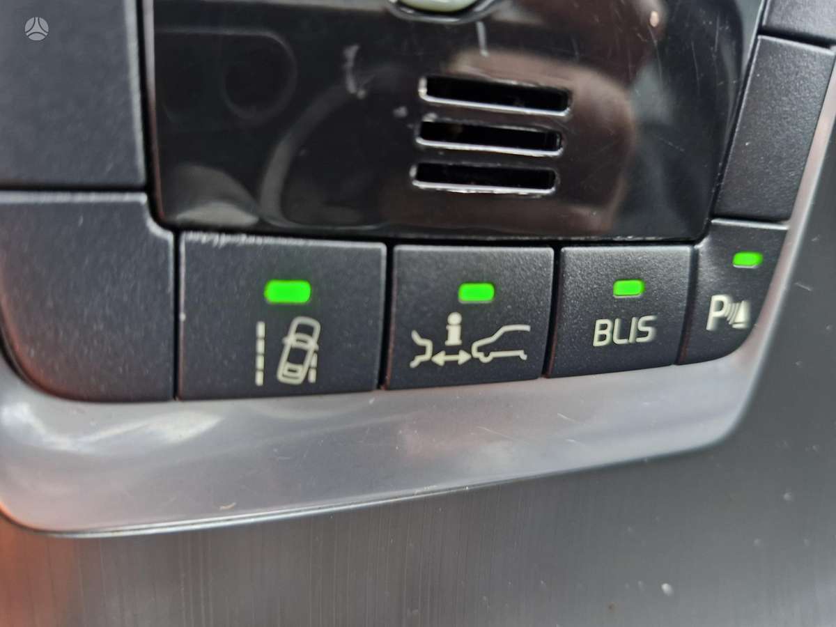 Volvo V60, 2.4 l., Универсал
