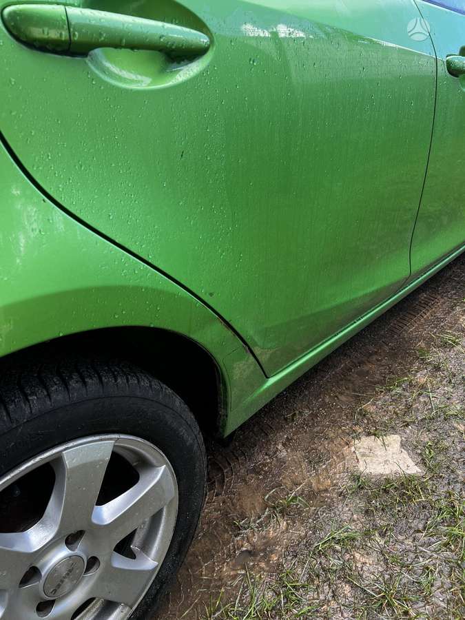 Mazda 2, 1.4 l., Хэтчбек