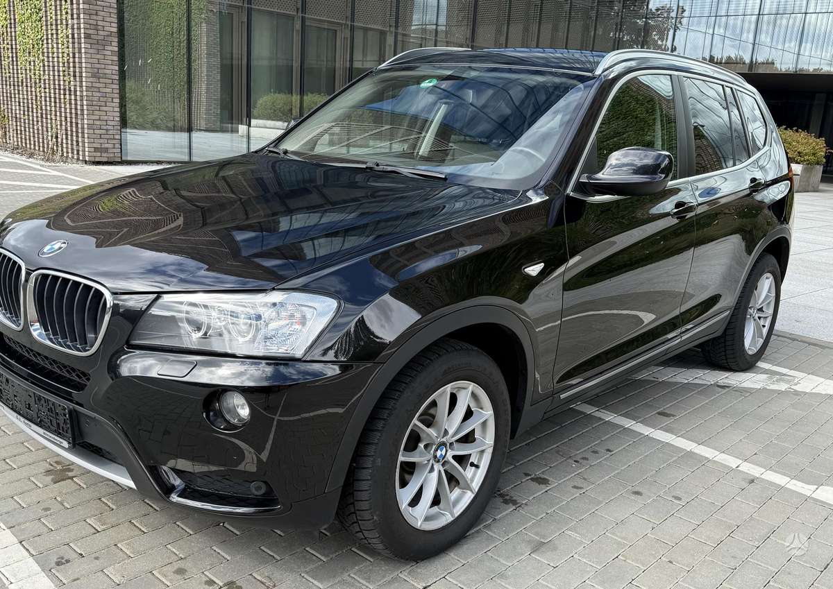 BMW X3, 2.0 l., off-road / crossover