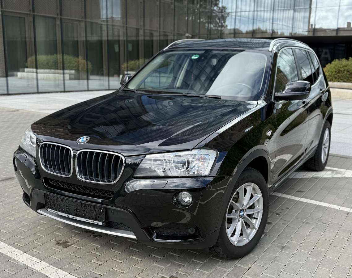 BMW X3, 2.0 l., off-road / crossover