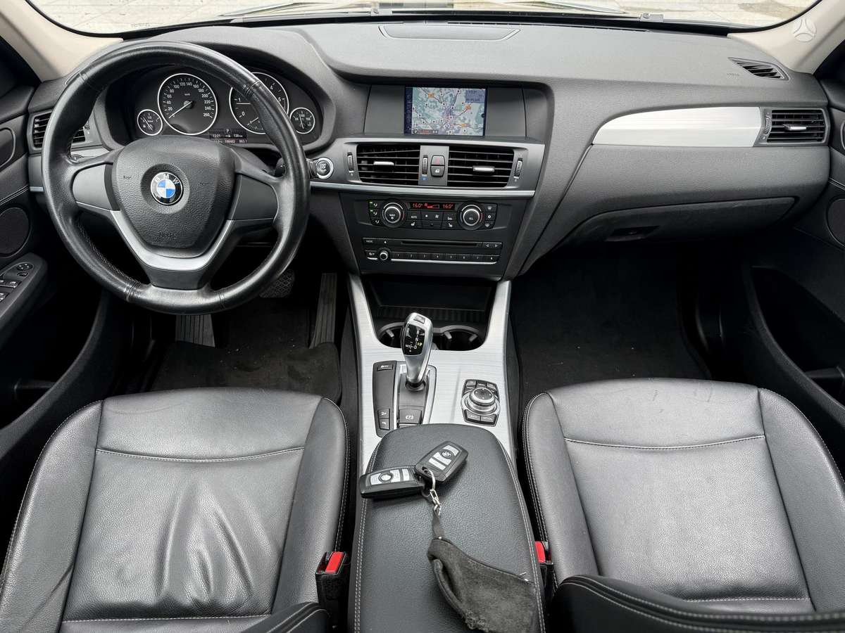 BMW X3, 2.0 l., Внедорожник / Кроссовер