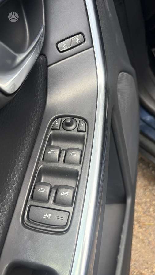 Volvo XC60 - 12