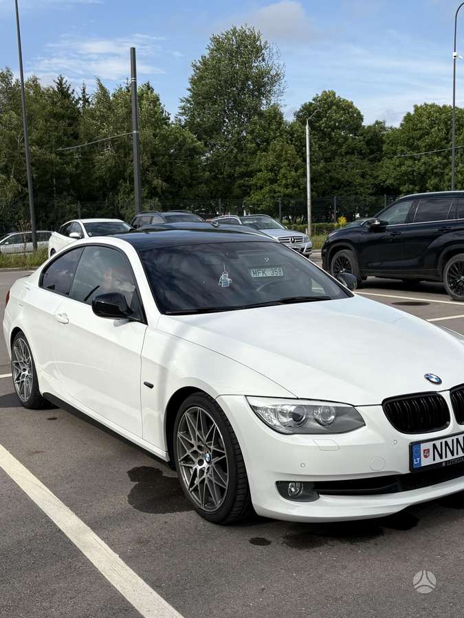 BMW 320, 2.0 l., coupe