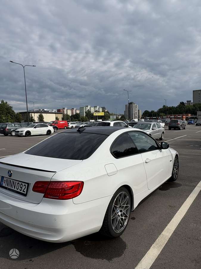 BMW 320, 2.0 l., Купе (coupe)
