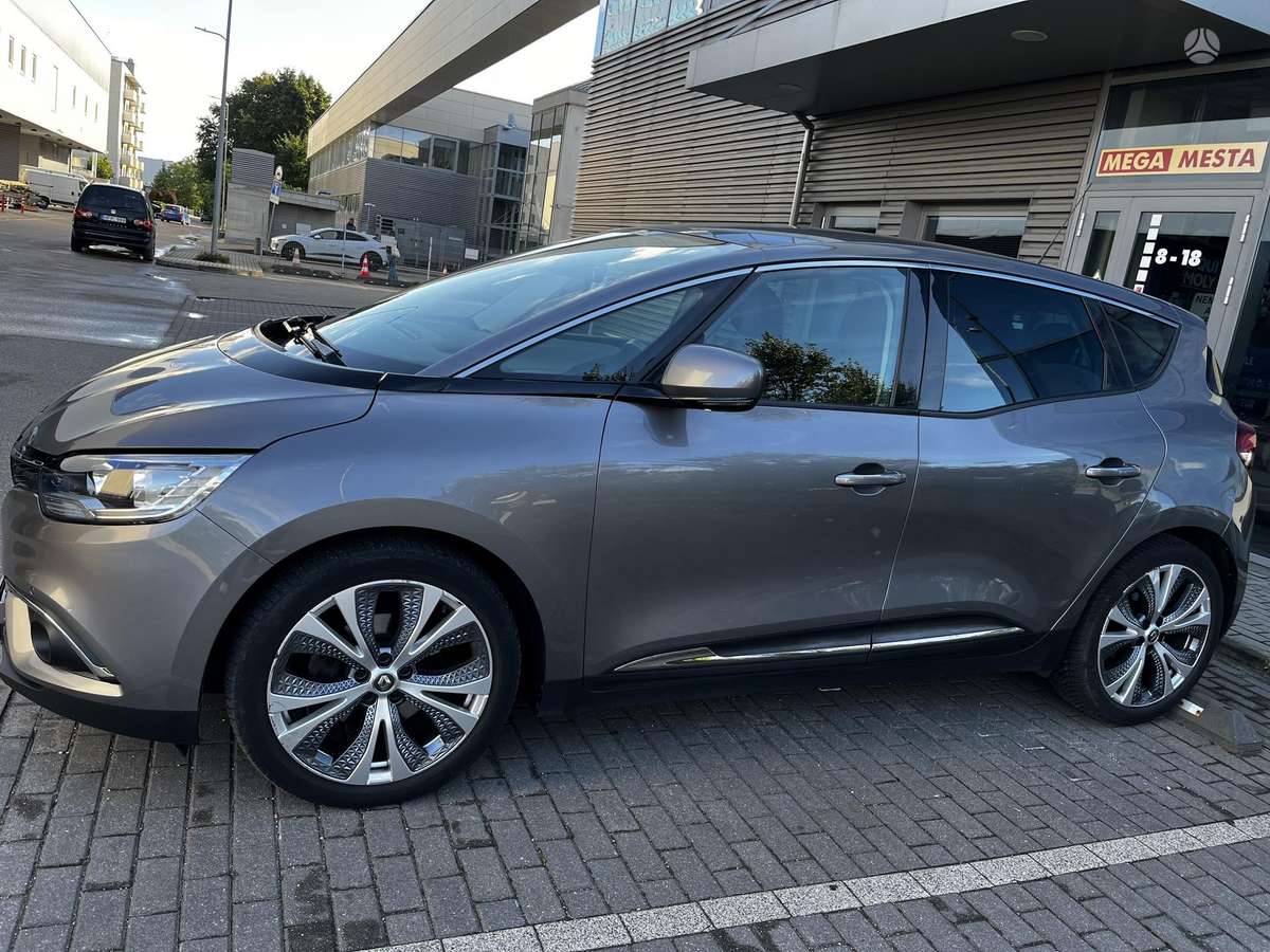 Renault Scenic - 3