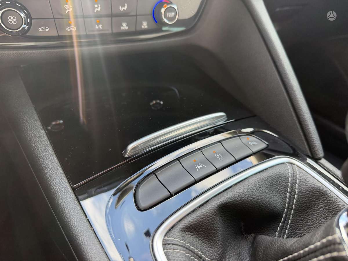 Opel Insignia, 2.0 l., Универсал