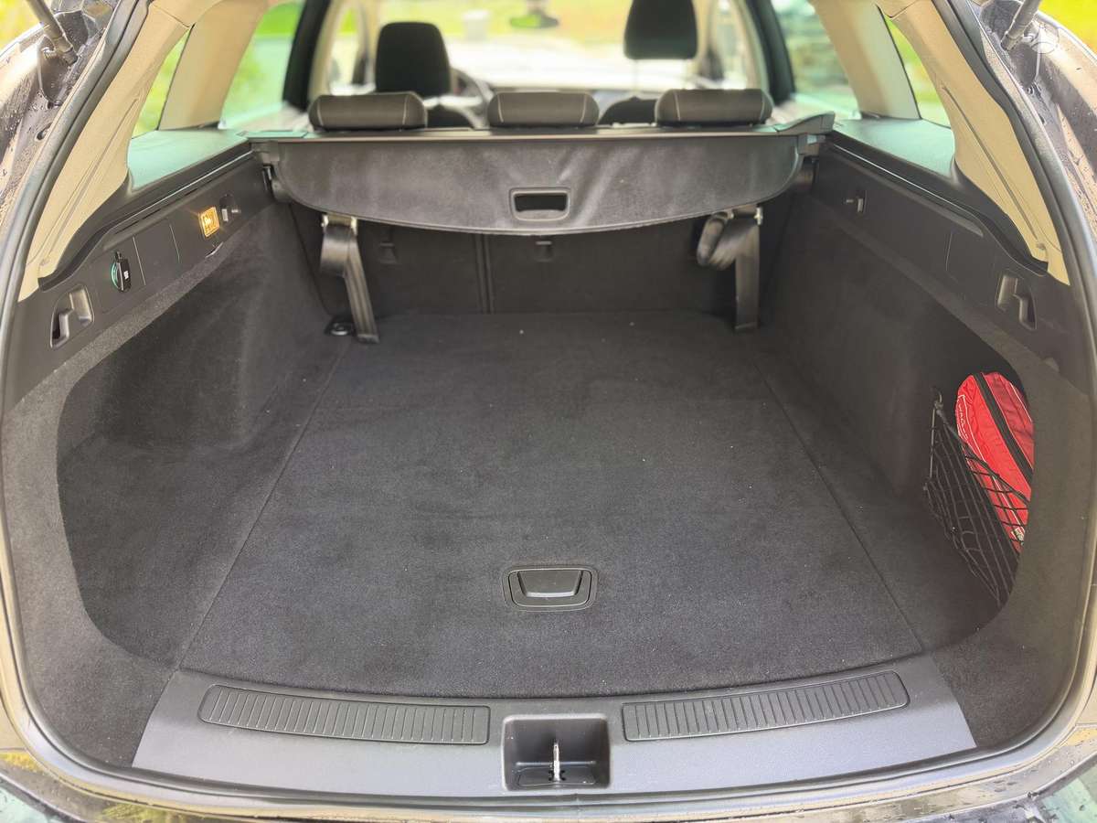 Opel Insignia, 2.0 l., Универсал