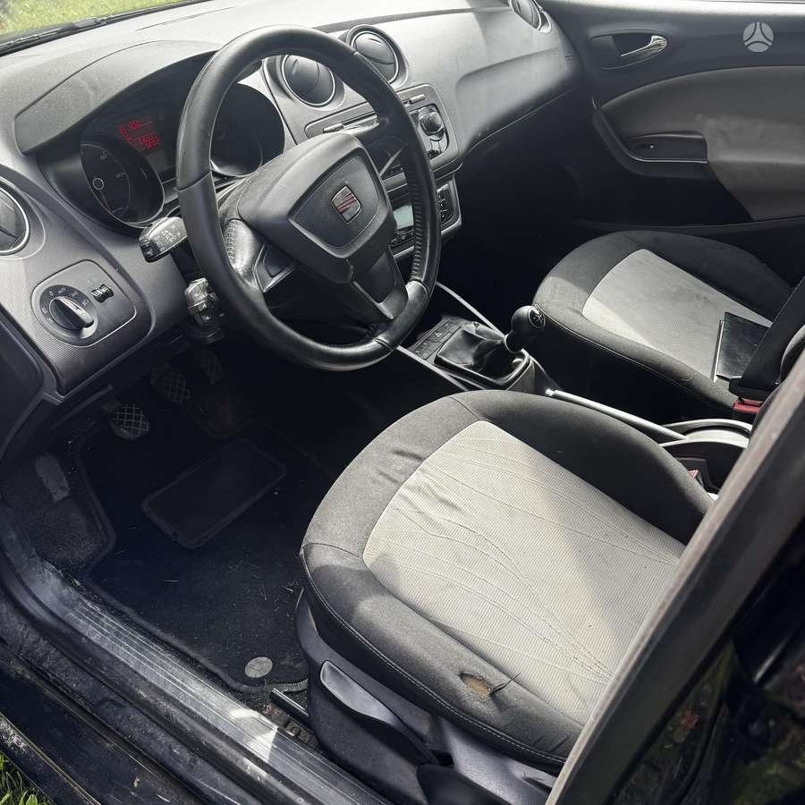 SEAT Ibiza - 8