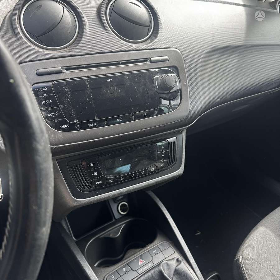 SEAT Ibiza - 9