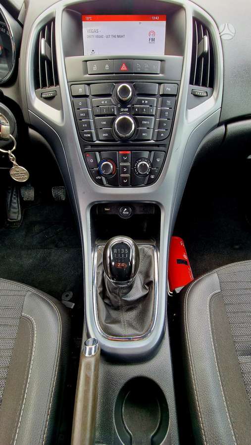 Opel Astra, 1.6 l., Хэтчбек