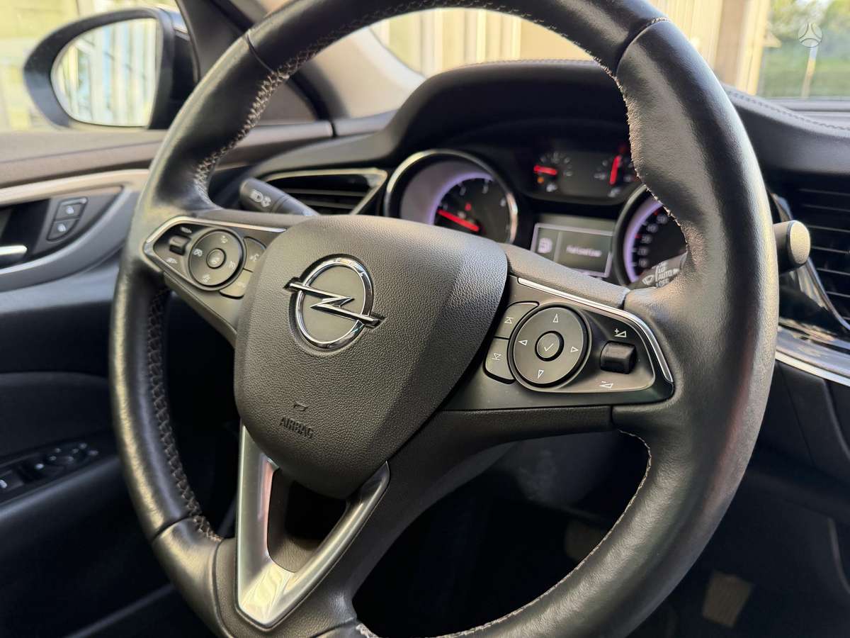 Opel Insignia, 1.6 l., Универсал