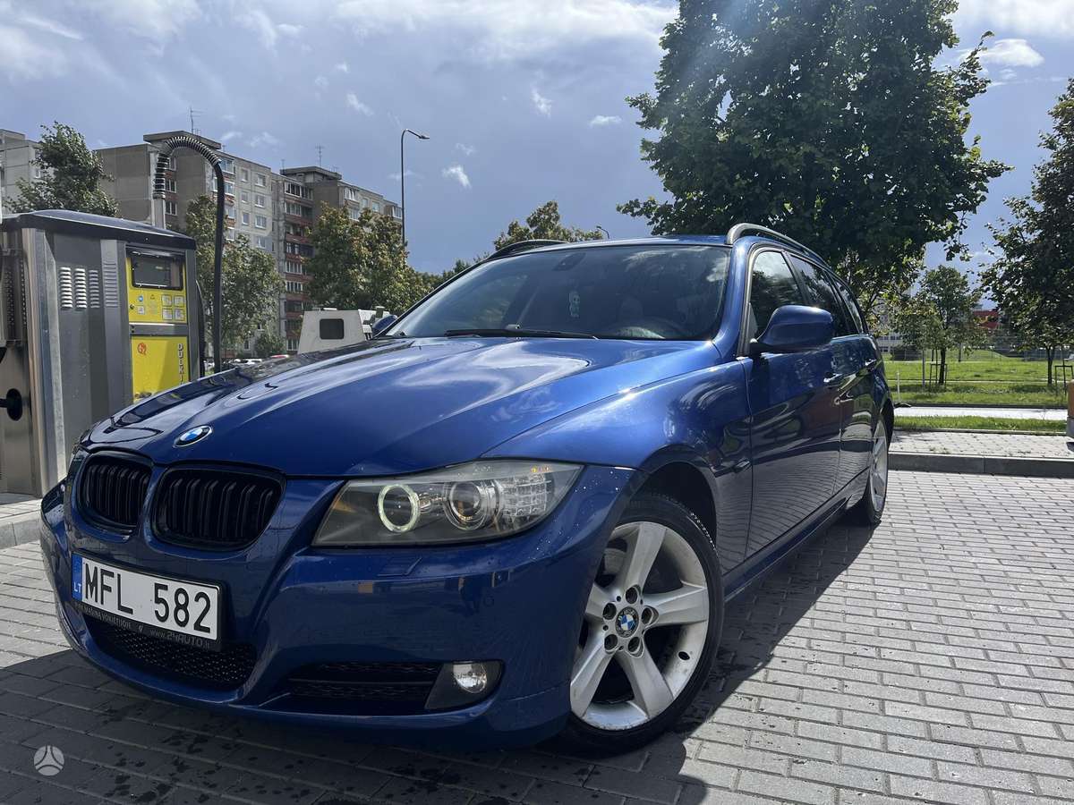BMW 320, 2.0 l., wagon