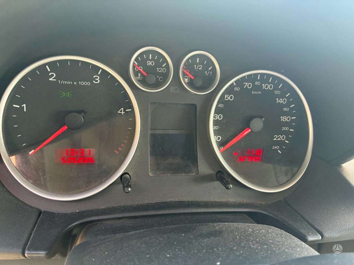Audi A2, 1.4 l., hatchback