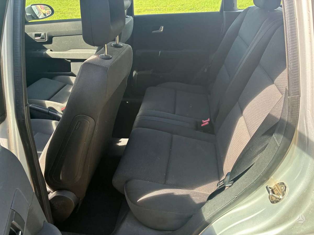 Audi A2, 1.4 l., Хэтчбек