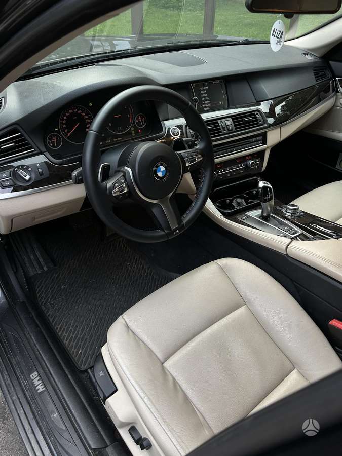 BMW 520, 2.0 l., Седан