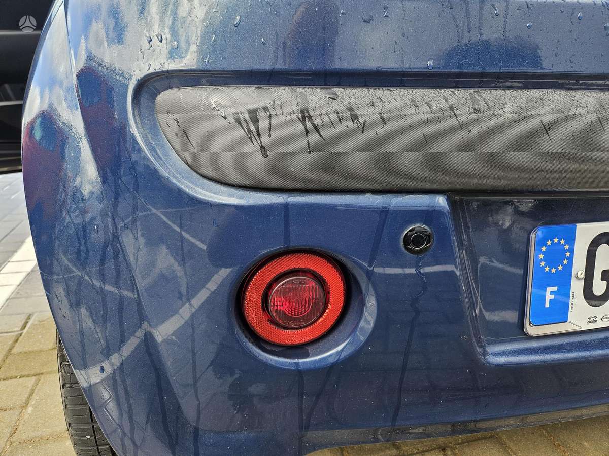 Microcar DUE, hečbekas