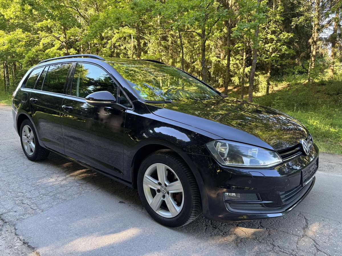 Volkswagen Golf - 3