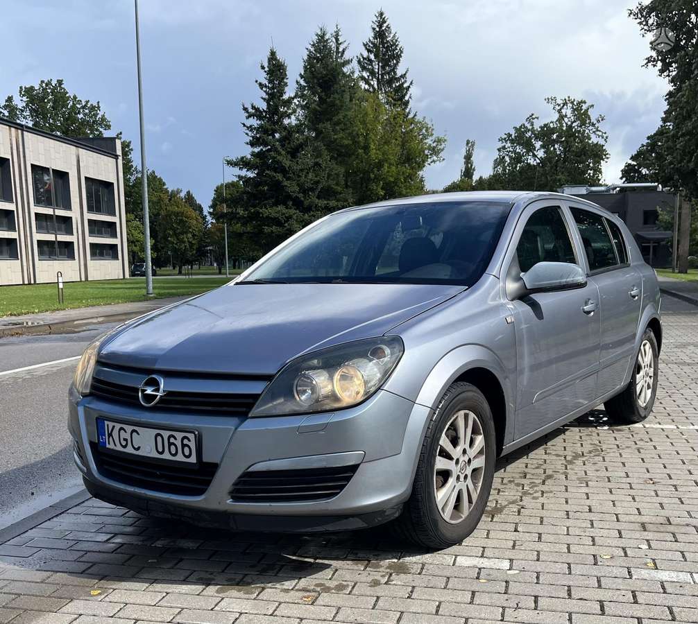Opel Astra, 1.7 l., Хэтчбек